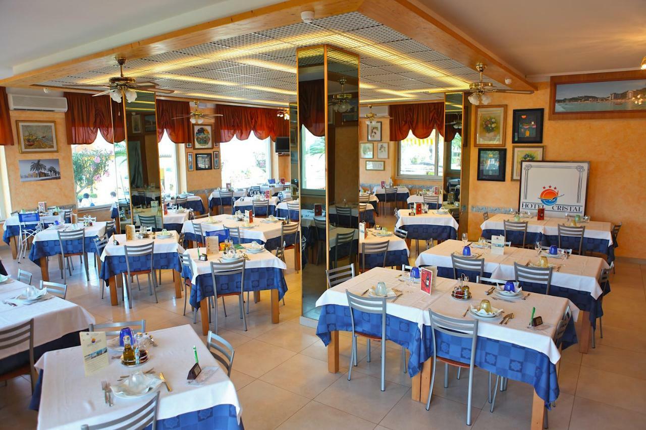 Hotel Cristal Cupra Marittima Exterior foto